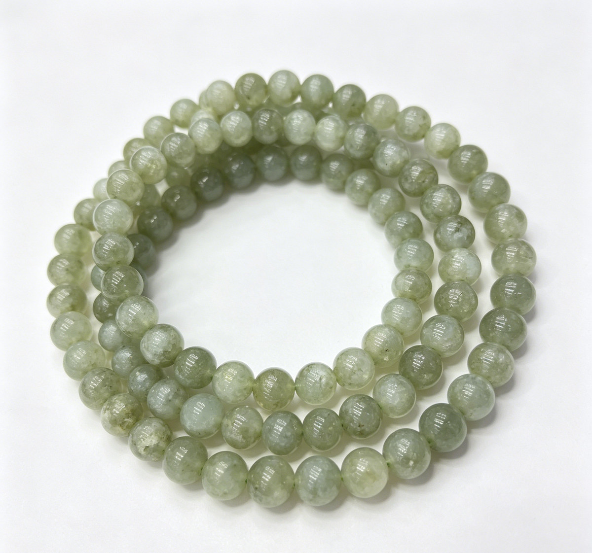 Handcrafted natural Xiuyan Jade beaded stretch bracelet